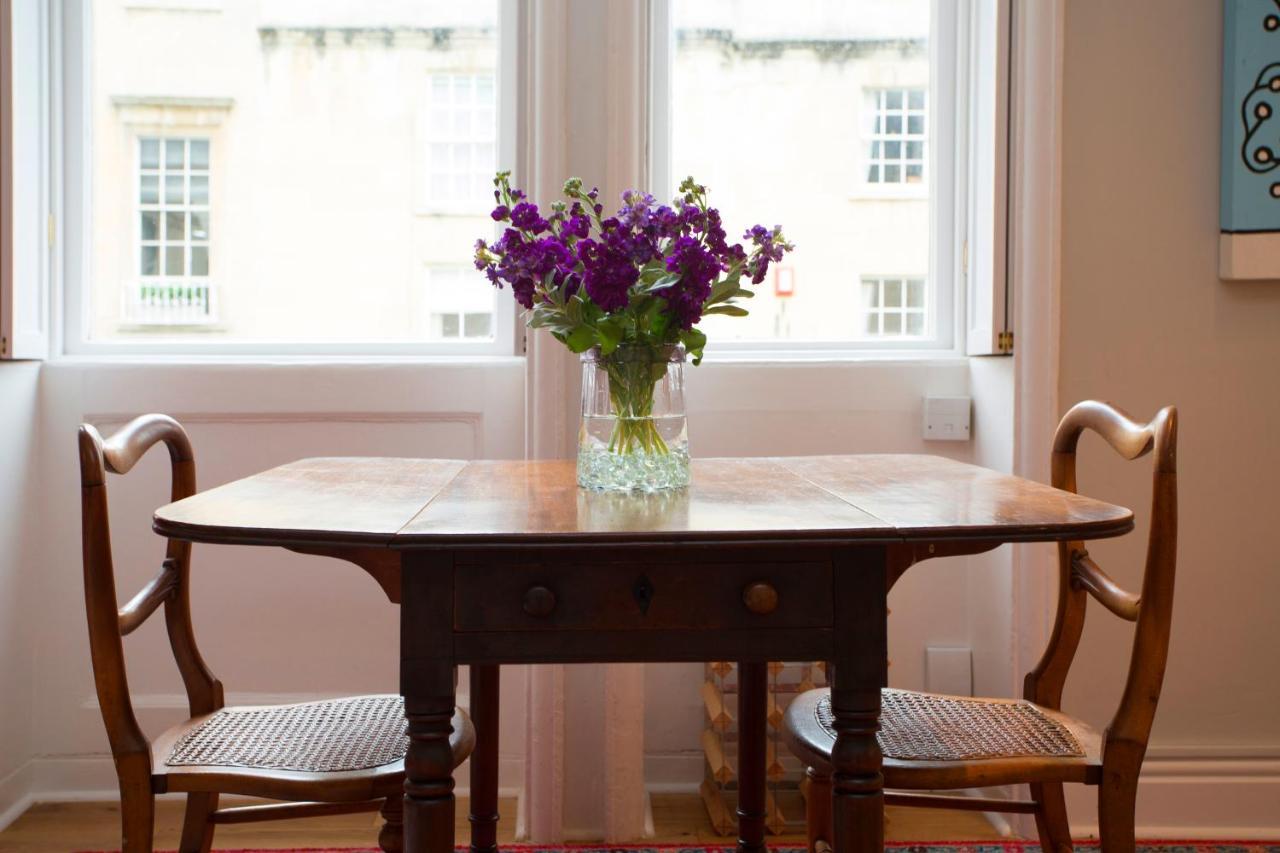 1 Bed Georgian Apartment In Bath City Centre Exteriör bild